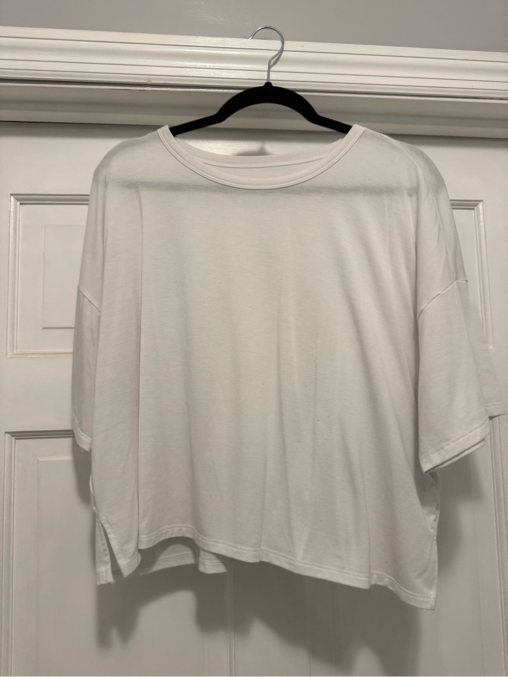 Old Navy White Active Ultralite Tee